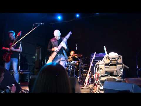The Crimson ProjeKct - Red (King Crimson Festival, club Kosmonavt, Spb, 28.05.2012)