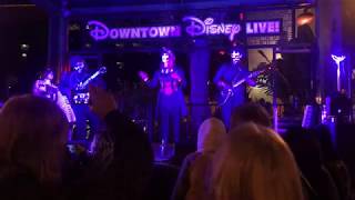 SPG,  A Marshmallow World - Live: Downtown Disney
