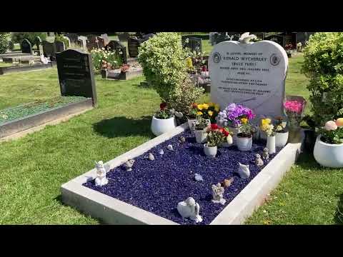 Billy Fury Grave, Walk from 221 Bus Stop, Salcombe Gardens, Mill Hill