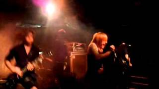 Eris and Dysnomia - A Skylit Drive (live)