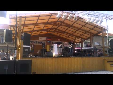 BUTY - Mám jednu ruku dlouhou (Kojetín 2015)