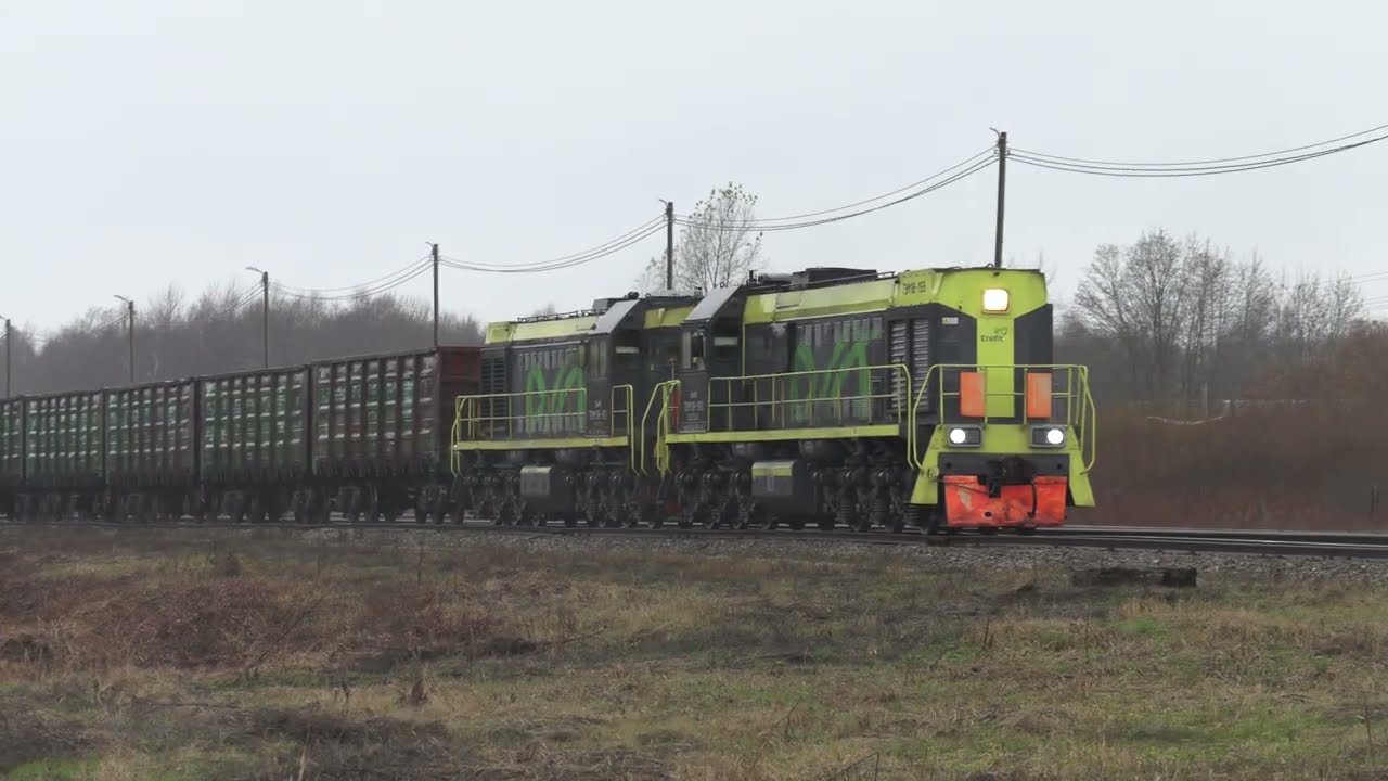 Тепловозы ТЭМ18-193+192 на ст. Сольдино / TEM18-193+192 at Soldina station