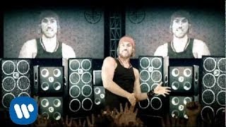 Macaco - Todos ft. Marcelo D2 (Videoclip oficial)