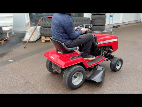 Köp Åkgräsklippare Jonsered LR 11 på Klaravik