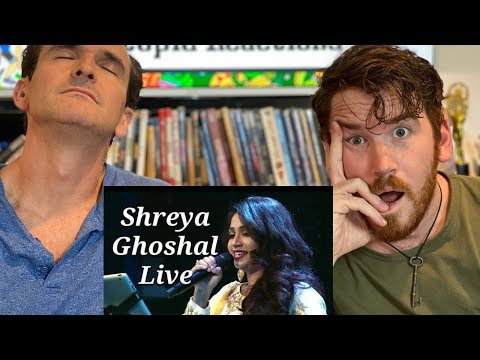 Shreya Ghoshal Berklee Indian Ensemble - Aap Ki Nazron Ne Samjha REACTION!!