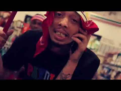 Voochie P Ft. The Real Drippy - Chicken Sandwich W Bheese (Exclusive By: @HalfpintFilmz)