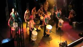 Mulêketù à Berlin, Samba Syndrom 2010 (comment s'appele ce morceau?)