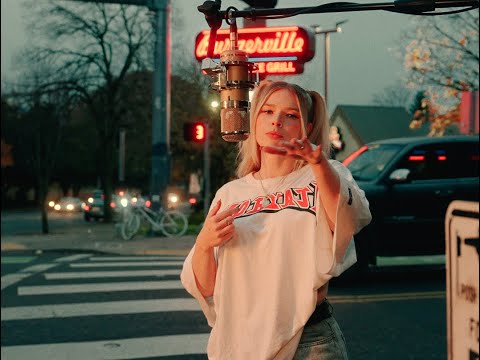 Wynne - Yeah Wynne (From The Corner)