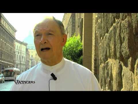 Vaticano - 2012-09-23- Pope calls for peace and reconciliation while in Lebanon.