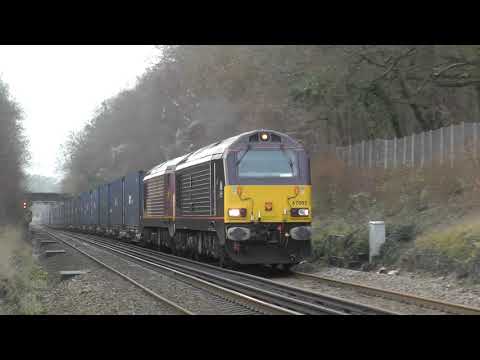 (HD) DB Schenker 67006 + 67025 thrash through Kemsing working 4B45 - 6/1/14