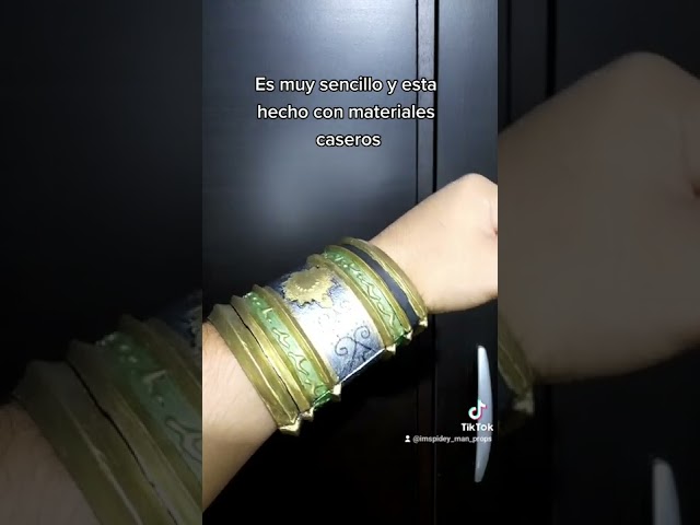 Vídeo relacionado con Rubies Disfraz Ms Marvel Classic para niñas, Top con detalles impresos, pantalón, antifaz y bufanda, Oficial Marvel para Halloween, Carnaval, Navidad y cumpleaños., 301466-L