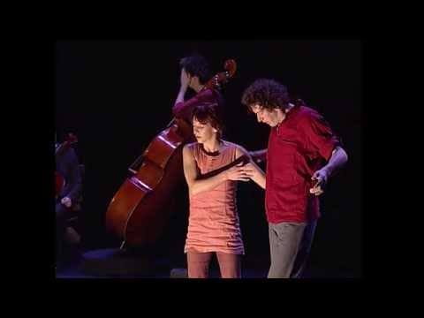 Entre Vues 2003 - Looking through eardrums - Compagnie Balad'eux