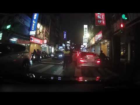 中原夜市勇警破窗攔毒蟲直擊