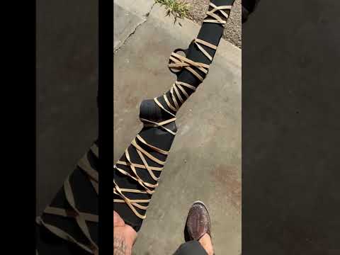 Rubber band spray paint camo on gun. #spraypaint #cammo #guns