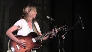 Amy Cook - It's Gonna Rain - Live at McCabe's