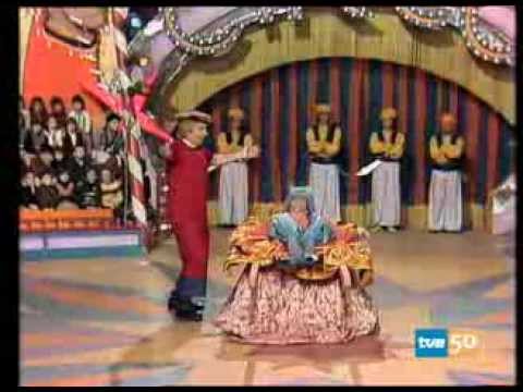 Los Payasos de la Tele - El Gran Circo de TVE - Un Primo; Un timo