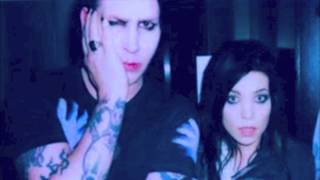 Skylar Grey featuring Marilyn Manson - Can&#39;t Haunt Me (Full Studio Version)