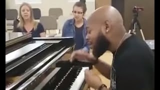 Trey McLaughlin teaching his arrangement of &quot;I Shall Wear a Crown&quot; at the University of St. Thomas