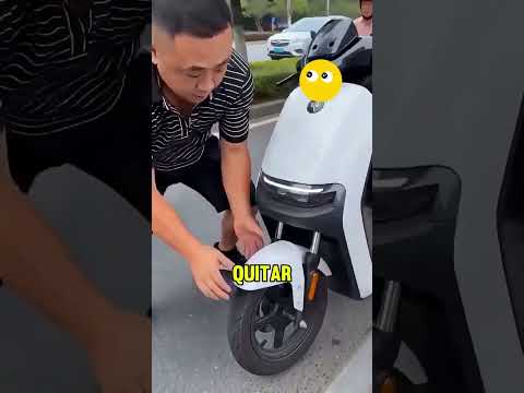 ¡Oh, no! ¡Olvidé ponerme el casco! 😱⛑️