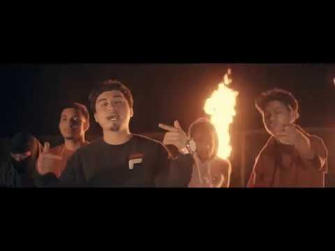 Mans One & RalphTheG Feat. Claims - Out The Way