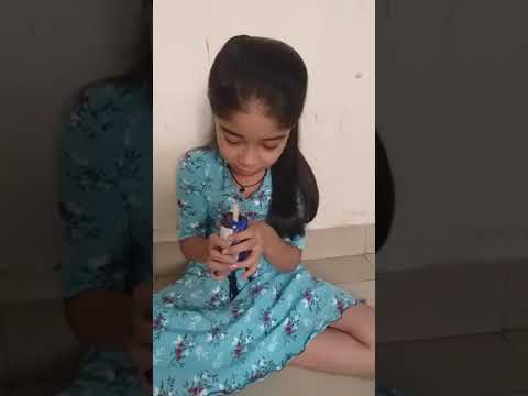 9 yenar girl mekin a without fire ice cream made by little Lakshita