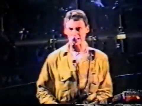 Paul Weller Movement - Precious ( Sorry video doesn't finish the song )