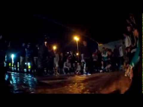 Benzyh (Emathia Warriors) VS Iki @ Barrier Jam 2013 ( Baronissi (SA))