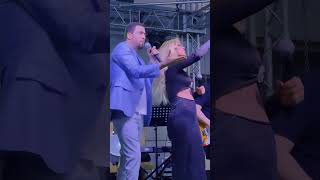 Aygun Kazımova &amp; Namiq Qaraçuxurlu Sevirəm (official music)