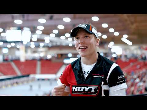 Crystal Gauvin - World Class Compound to Beginner Recurve Archer