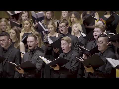 Cantate Canticum Novum, by Dan Forrest