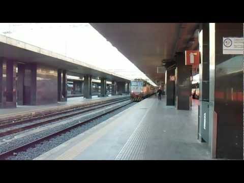 E656.289 in partenza con l' IC 707 Roma Termini - Taranto