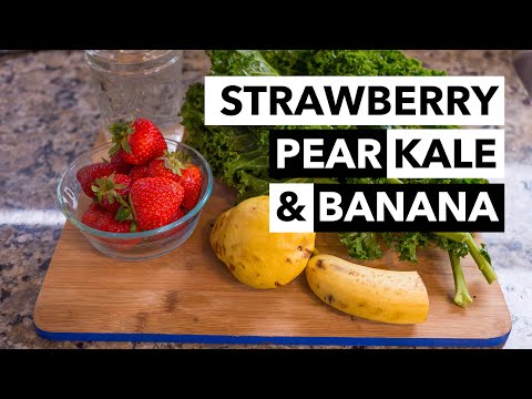 Green Smoothie Recipe 2: Strawberry, Kale, Pear, Banana, and Water (from 30-day GSC)