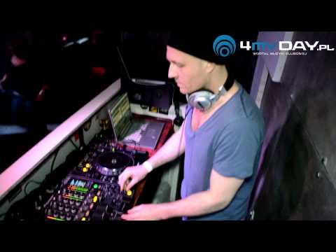 Samuel L Session Essential Beats with Samuel L Session 16.03.2013 B4 Kraków