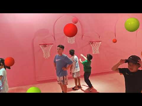 🍦 “Saad & Fawaz Explore the Ice Cream Museum!”