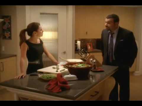 Desperate Housewives 6x06 Don't Walk on the Grass Peek #5