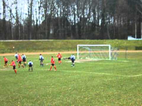 MKS Lędziny- Unia Kosztowy 1:2 (gol na 1:0)