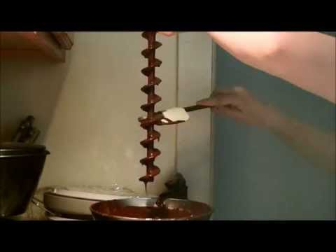 How to clean chocolate fountain machine