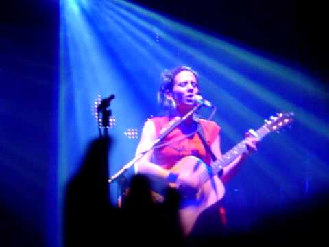 Aneta Langerova - Hrisna tela,kridla motyli (Mlada Boleslav)