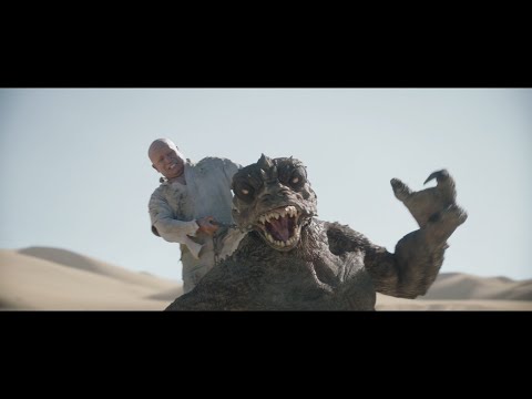 Boba Fett vs Tatooine Sand Ape - The Book of Boba Fett (2021)