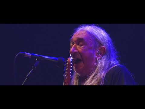 Video thumbnail for El tren (Directo en el Wizink Center, Madrid, 20 diciembre 2018)