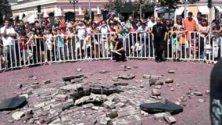 la pequeña gigante,gayser en plaza venezuela!!!!!muy emocionante!!