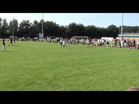 Ajax F1 wint 1e prijs bij Bosma & Schuurtoernooi HSC Sappemeer 2013