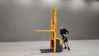 Купить штабелер Jungheinrich EJC 110 - Изображение 4 | Machineryline LT Штабелер Jungheinrich EJC 110 | Изображение 4 - Machineryline