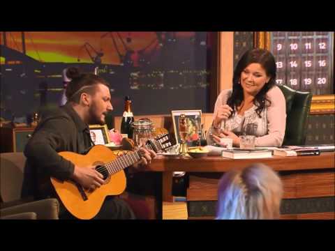 Lotta intervjuar Jens Hult - BingoLotto 1/2 2015