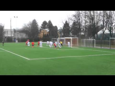 Tak sie strzela rozne w Okręgówce. Bramka dla Ursusa II w meczu z Milanem.