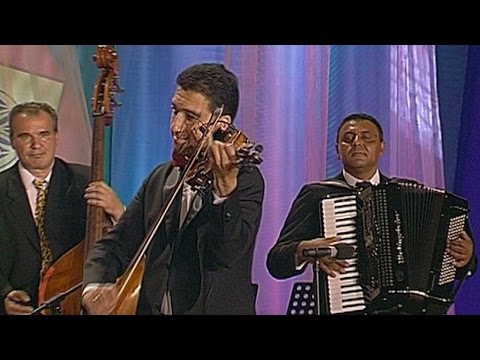 Festivalului Naţional de Folclor "Ion Albeşteanu", la TVR3