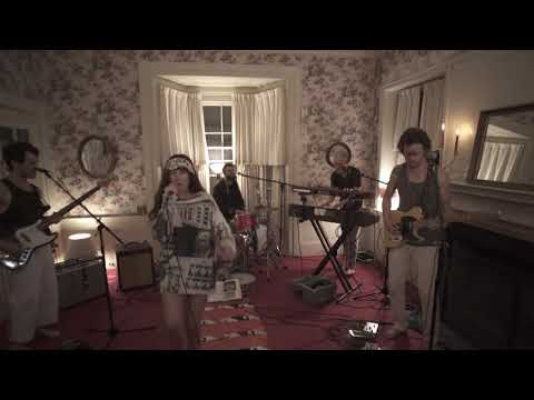 Amo Amo - The Soul Is (Live)