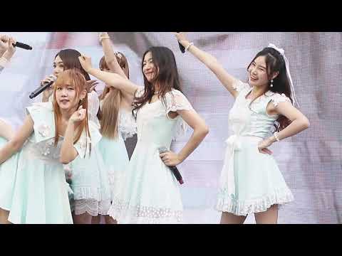 Daisy Daisy - ตึกตัก @ One Siam One Love Concert (Olive Focus)