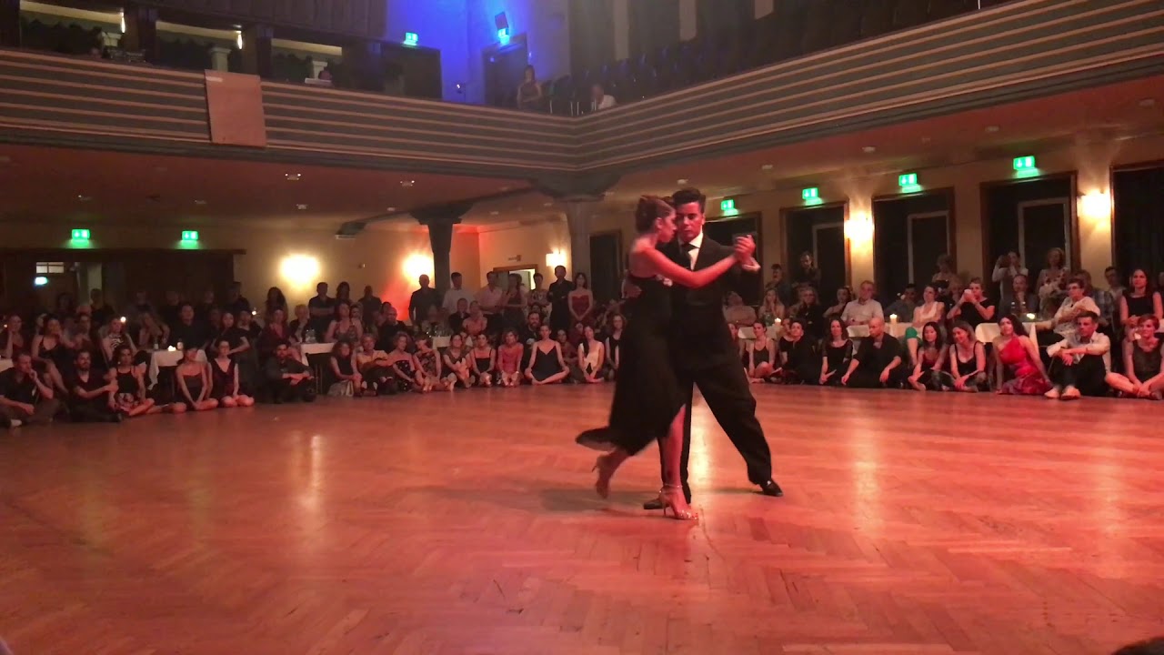 2018 Zürich Festivalito - Roxana Suarez y Sebastian Achaval (1 / 4)
