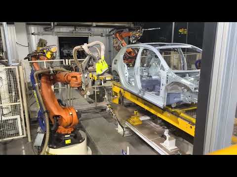 KUKA Robots Driving Innovation in the Automotive Industry  #weldingrobot  #kuka #automation #robots